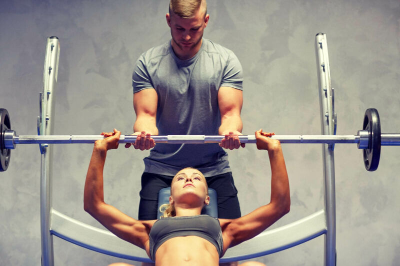 How to Avoid Injury and Reduce Risk of Back Pain Through Proper Lifting